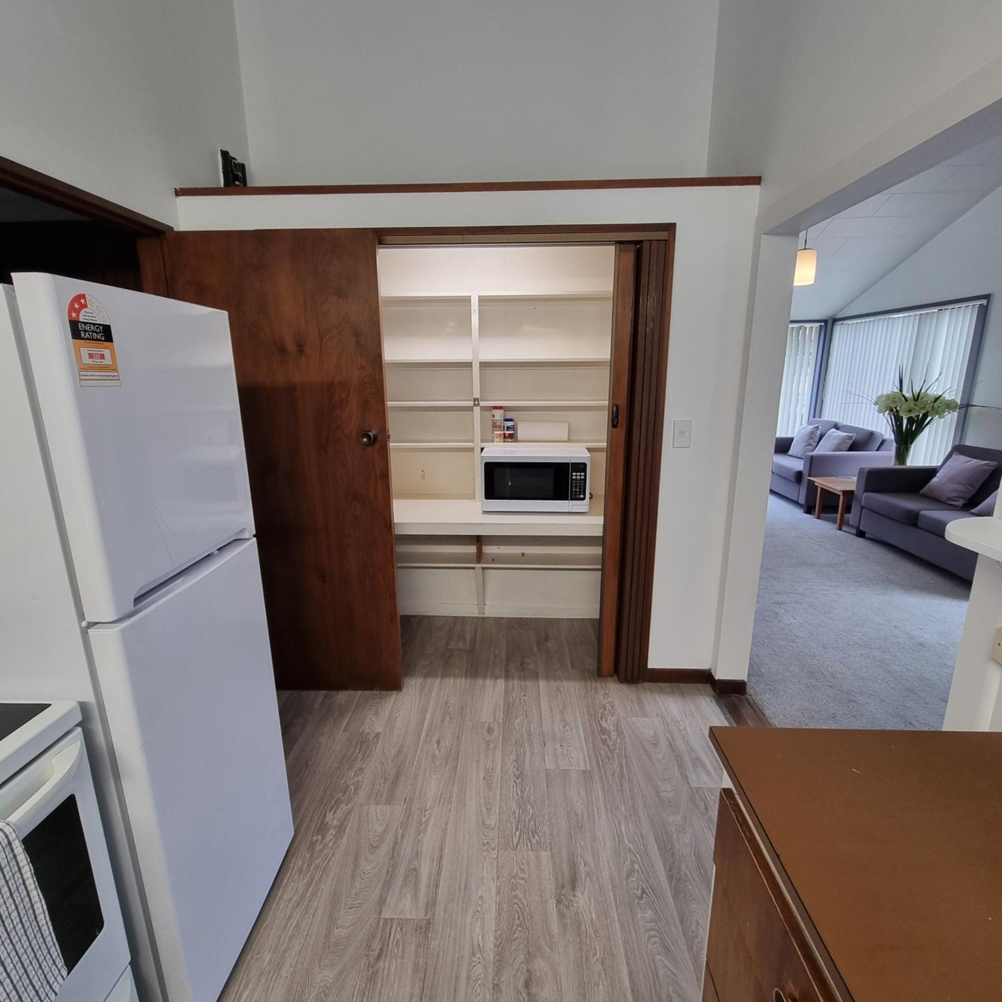 Ride Base Wanaka Apartments Екстериор снимка