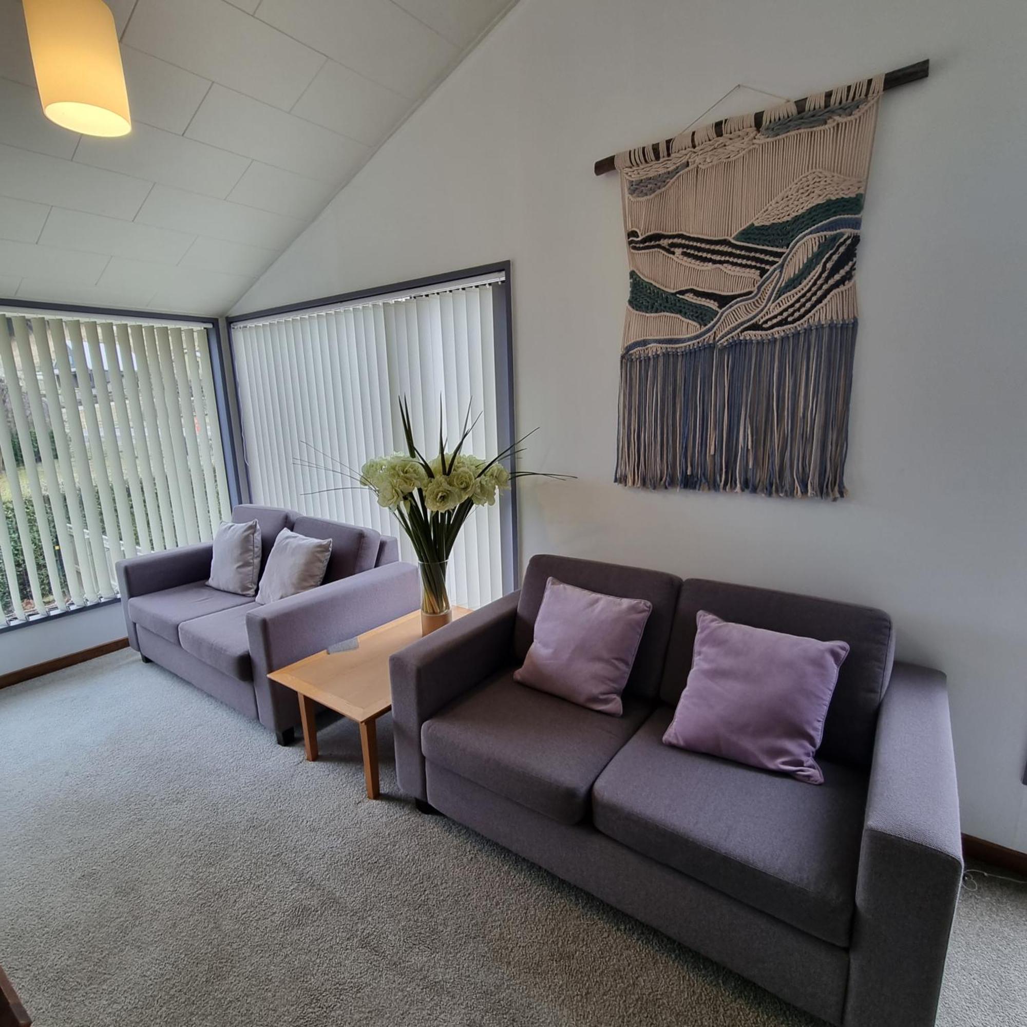 Ride Base Wanaka Apartments Екстериор снимка